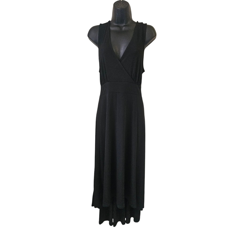 Torrid- V-Neck Sleeveless Midi Dress Women's SZ 2 Black